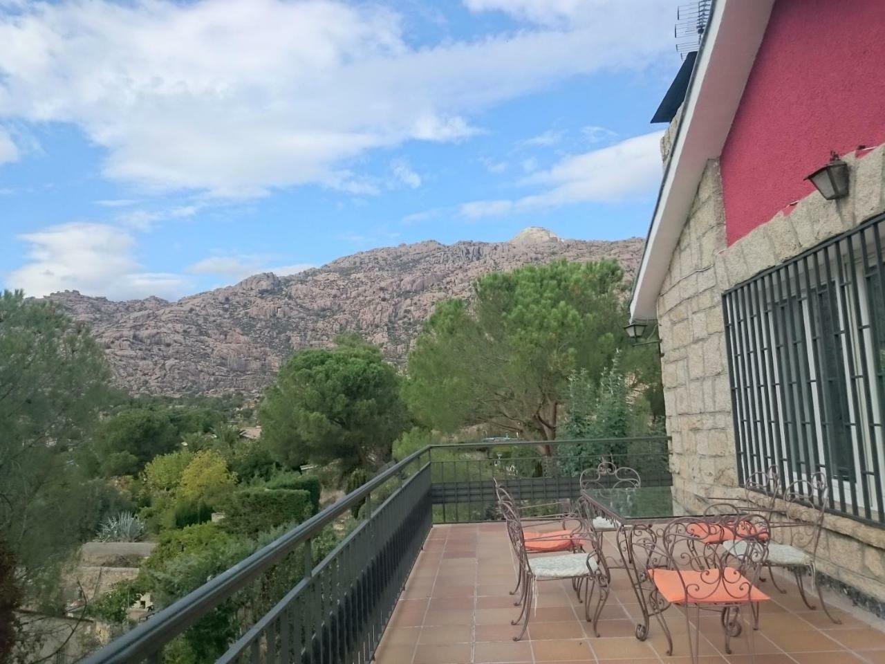 Piedra Libre Apartamentos Manzanares El Real Dış mekan fotoğraf