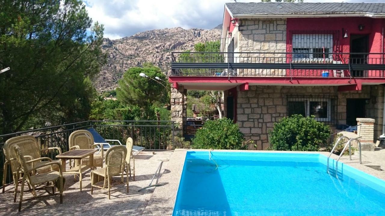 Piedra Libre Apartamentos Manzanares El Real Dış mekan fotoğraf